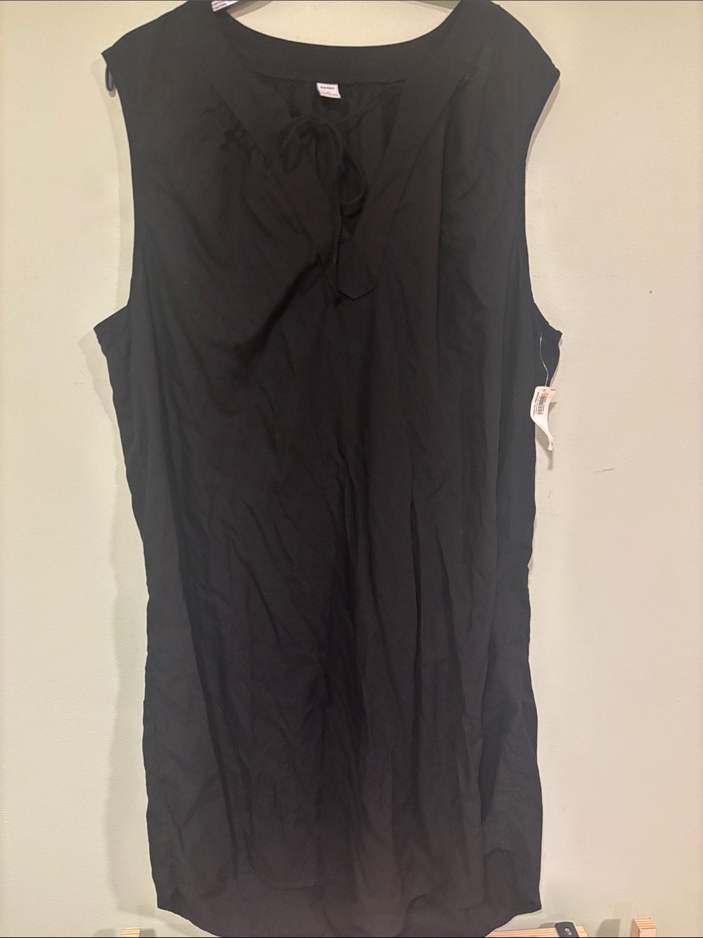 Old Navy Black Sleeveless Tie-Neck Tunic